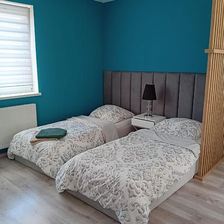 Apartament Z Lozem Malzenskim - Bezplatny Parking Познань Экстерьер фото